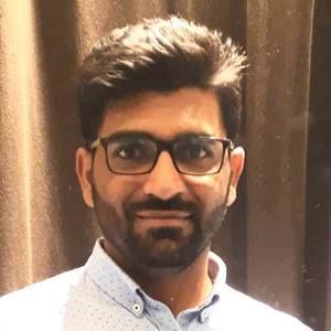 Meet your Posher, Zia